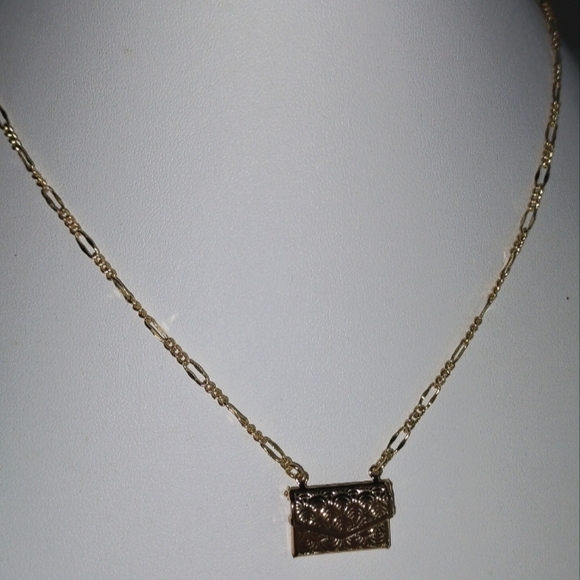 Gold Tone Envelope Purse Pendant Necklace - Picture 2 of 6